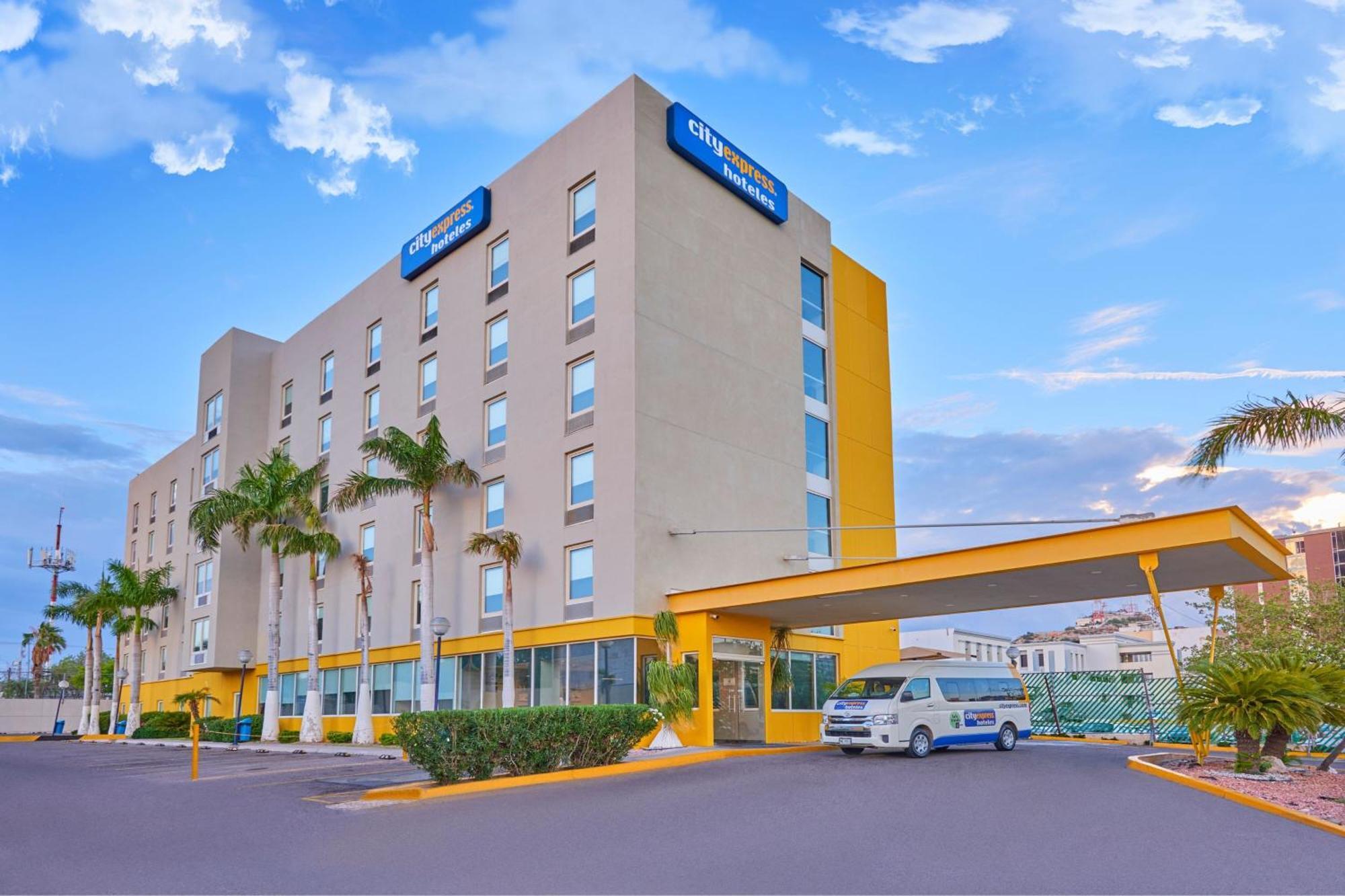 City Express By Marriott Hermosillo Buitenkant foto