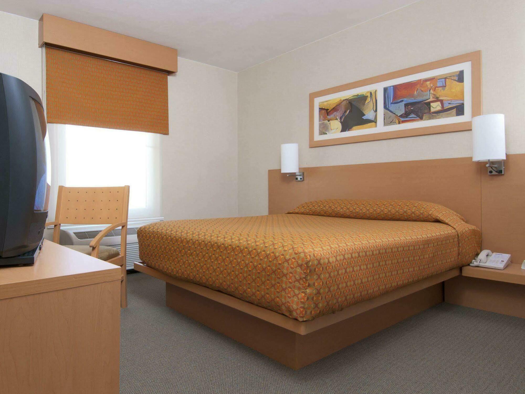 City Express By Marriott Hermosillo Buitenkant foto